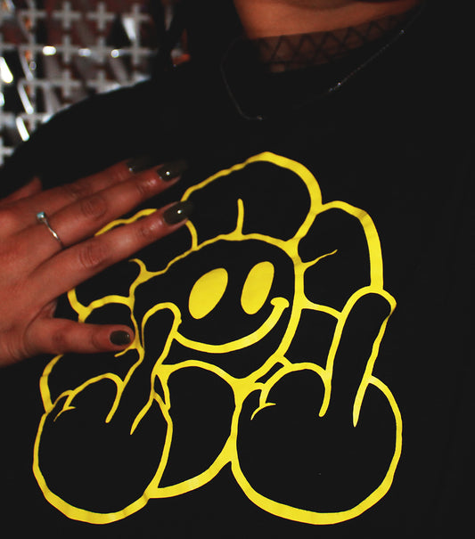 SMILE IN DEFIANCE TEE