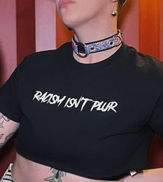 El racismo no es "Plur" - Ropa de rave antirracista | HDBNGR RVWR