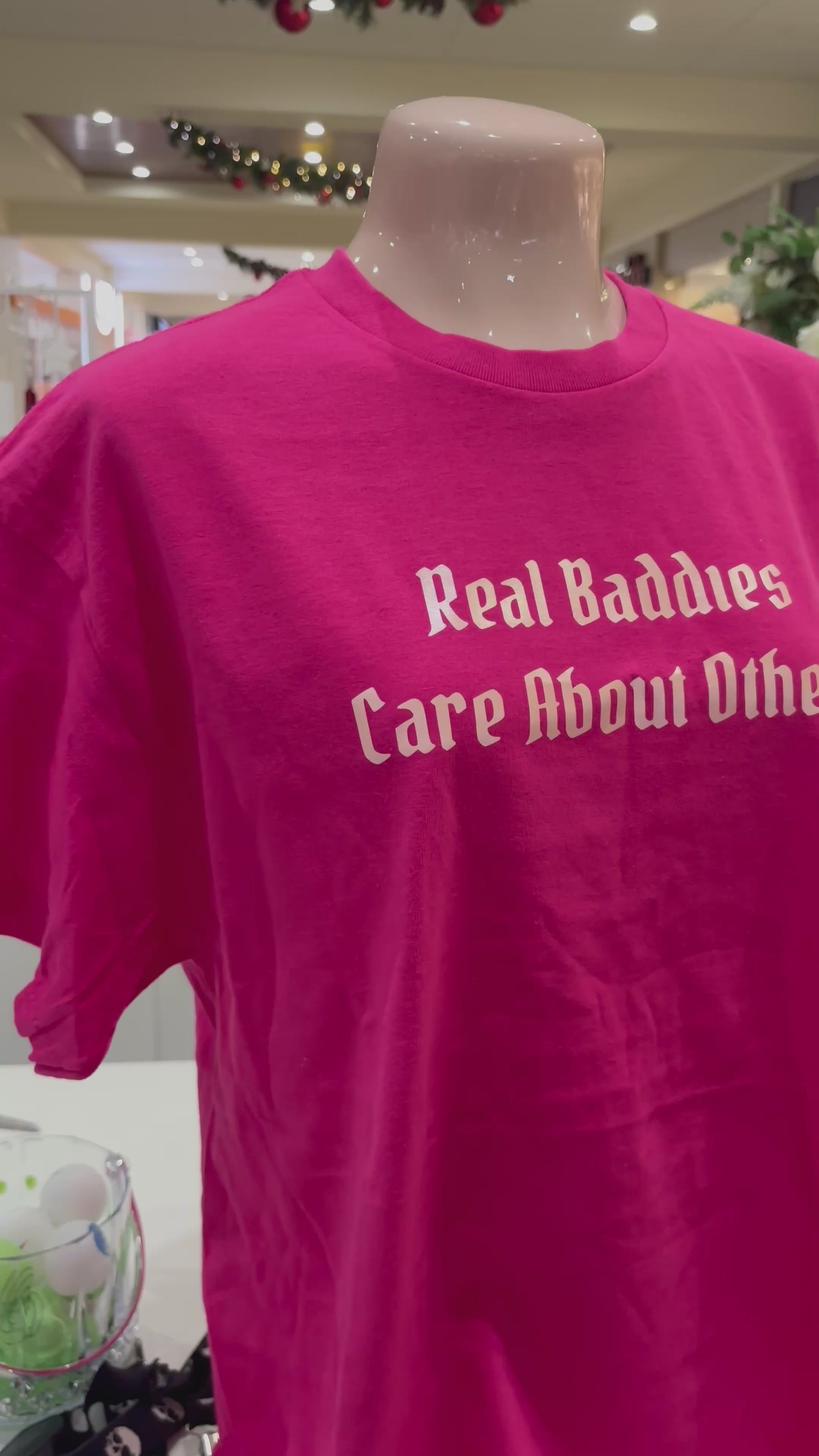 HDBNGR RVWR BADDIES TEE